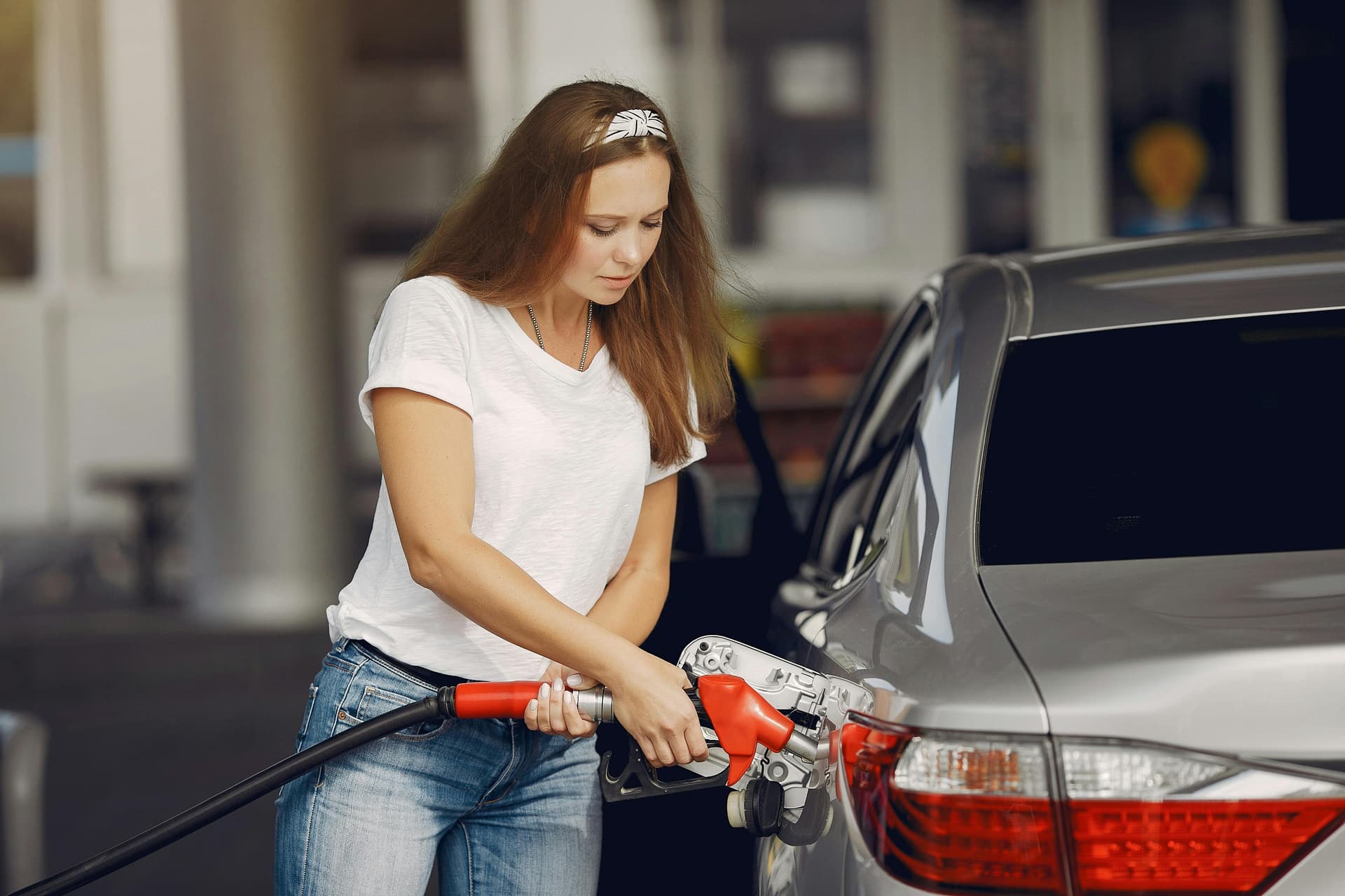 Diesel in Petrol Car – Cost of Repairs and Prevention Tips